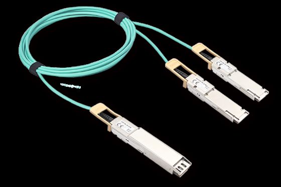 OSFP 800G إلى QSFP112 2 x 400G AOC لوظائف التشخيص الرقمي